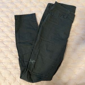Women’s Arcteryx dark gray corduroy pant